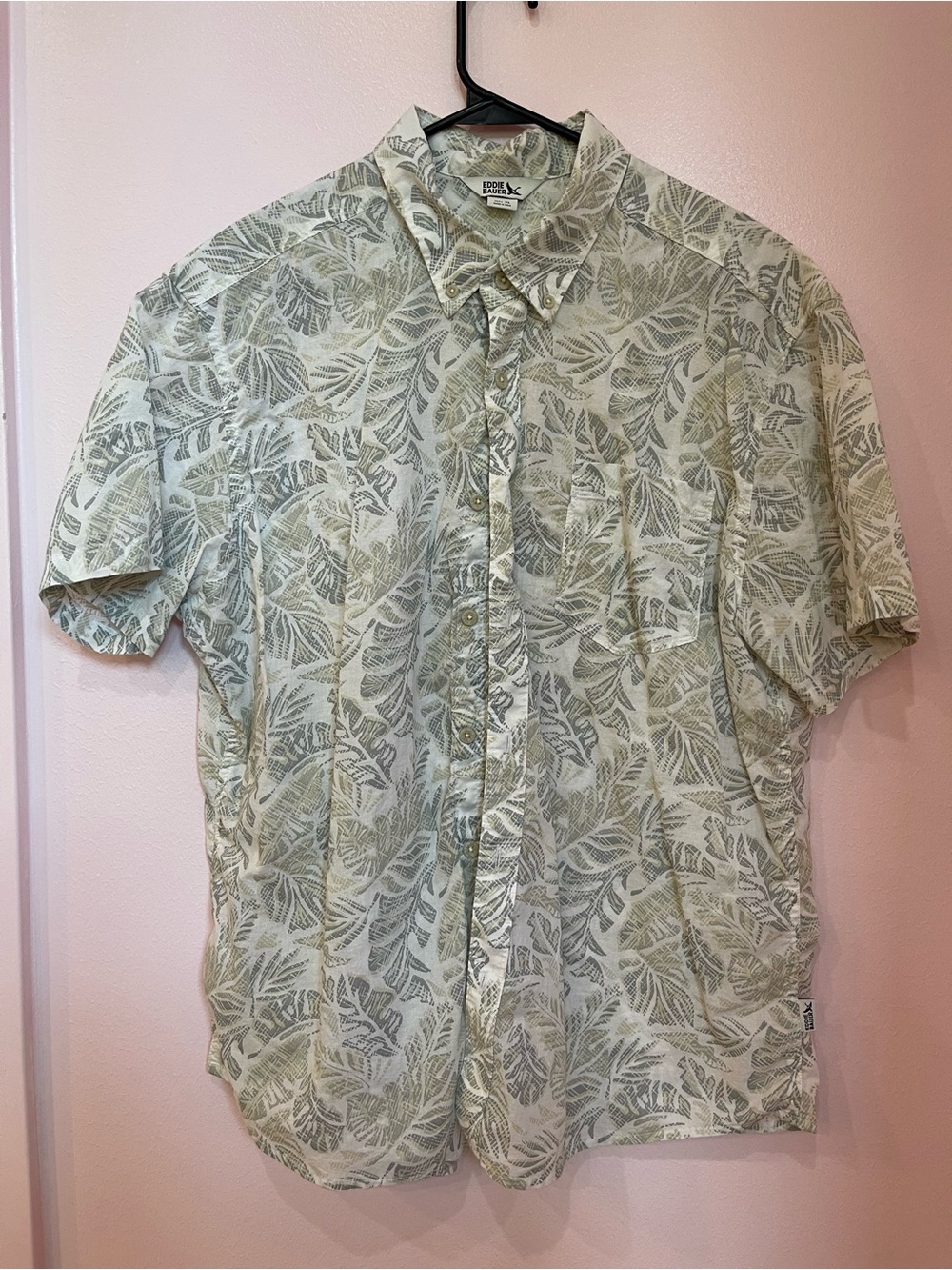Eddie Bauer Short-Sleeve‎ Leaf Print Button-Down - Light Green